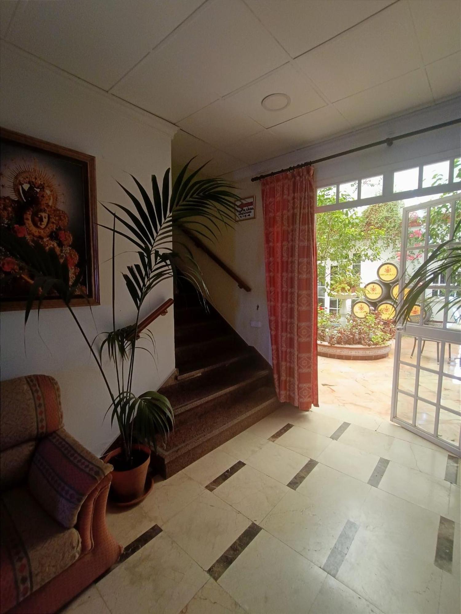 Hostal El Lirio Больюльйос-Пар-дель-Кондадо Екстер'єр фото
